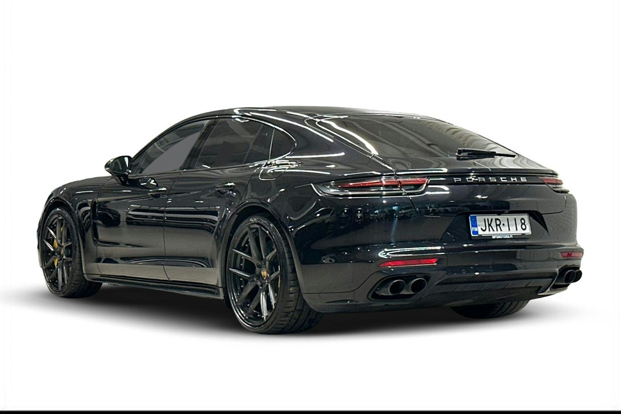 Musta Porsche Panamera 2017 kuva 2.