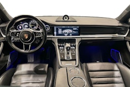 Musta Porsche Panamera 2017 kuva 7.