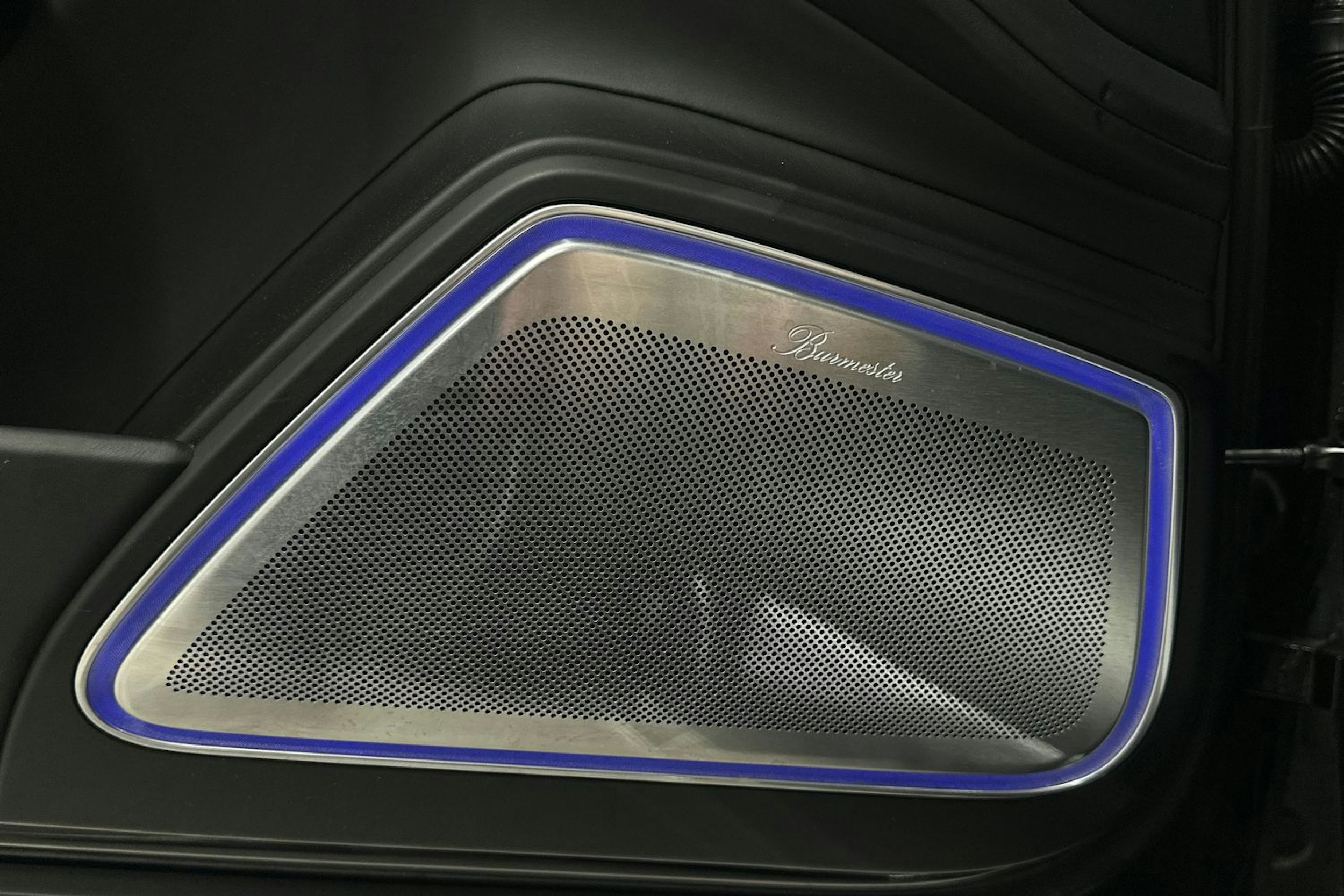 Musta Porsche Panamera 2017 kuva 18.
