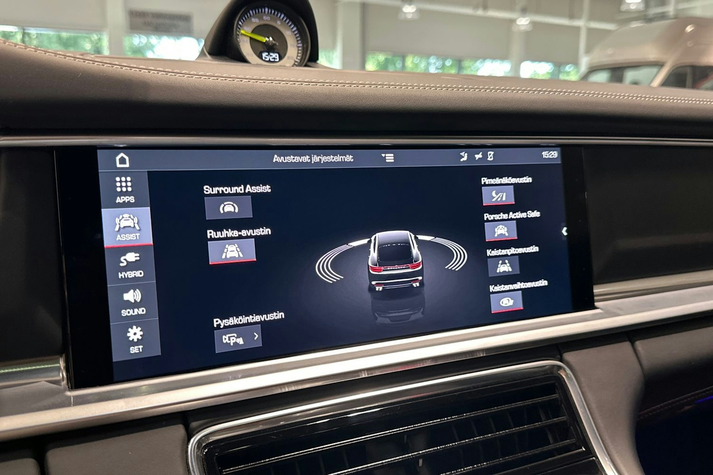 Musta Porsche Panamera 2017 kuva 20.