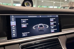 Musta Porsche Panamera 2017 kuva 20.