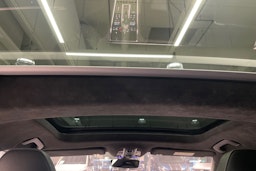 Musta Porsche Panamera 2017 kuva 24.