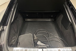 Musta Porsche Panamera 2017 kuva 25.