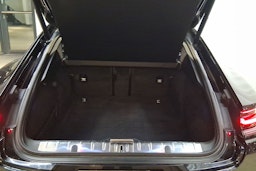 musta Porsche Panamera 2017 kuva 26.