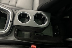 musta Porsche Panamera 2018 kuva 21.