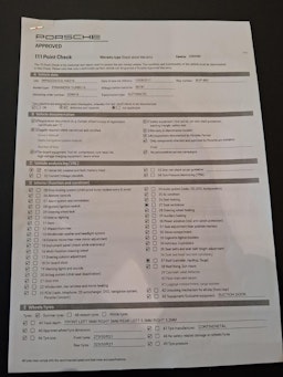 sininen Porsche Panamera 2018 kuva 6.