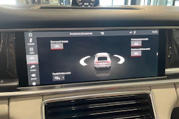 Sininen Porsche Panamera 2018 kuva 14.