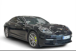Musta Porsche Panamera 2018 kuva 1.