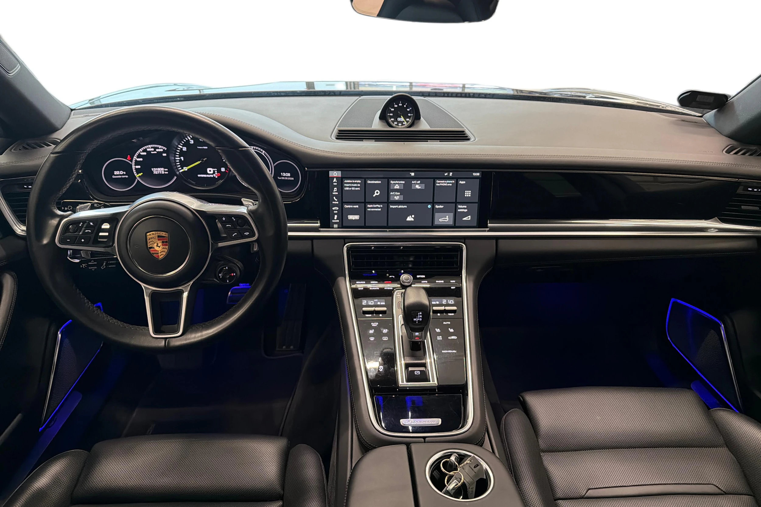 Musta Porsche Panamera 2018 kuva 7.