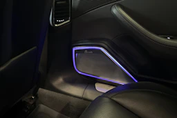Musta Porsche Panamera 2018 kuva 17.