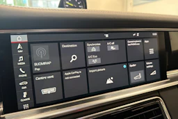 Musta Porsche Panamera 2018 kuva 22.
