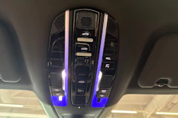 Musta Porsche Panamera 2018 kuva 27.