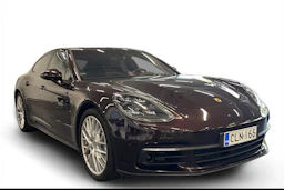 ruskea Porsche Panamera 2018 kuva 1.