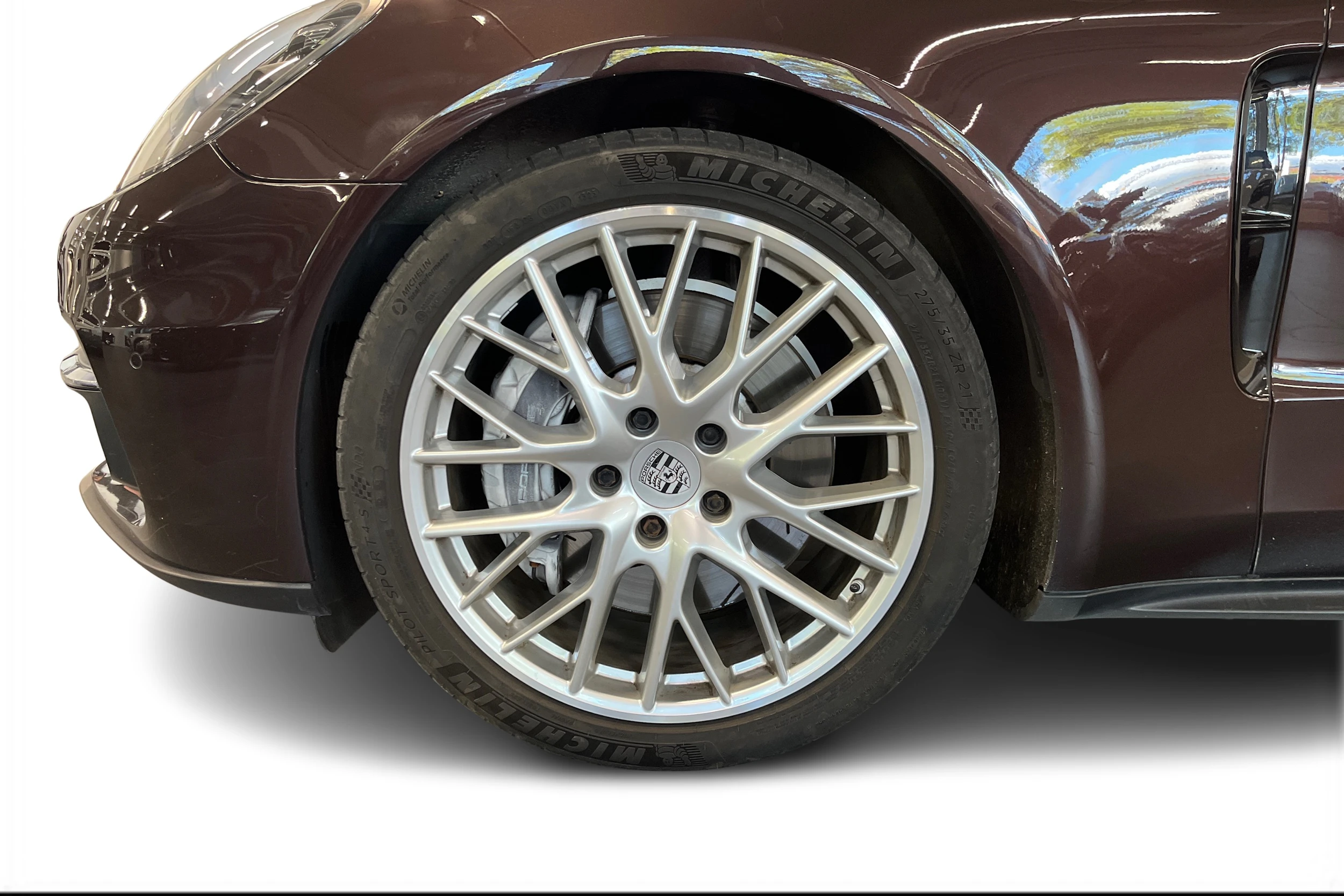 ruskea Porsche Panamera 2018 kuva 9.