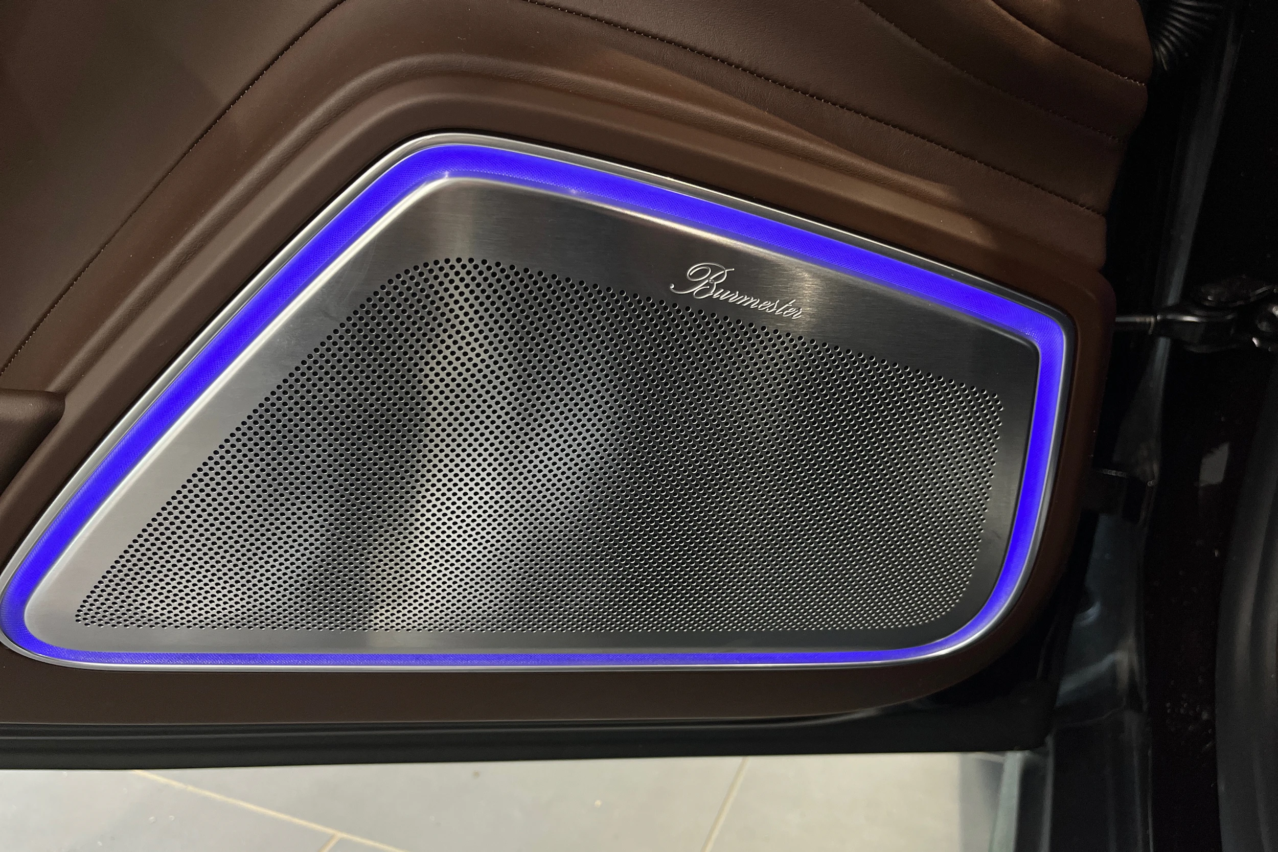 ruskea Porsche Panamera 2018 kuva 11.