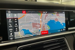 met. Harmaa Porsche Panamera 2018 kuva 14.