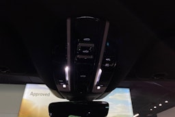 met. Harmaa Porsche Panamera 2018 kuva 23.