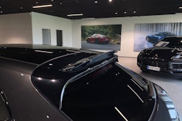 met. Harmaa Porsche Panamera 2018 kuva 30.