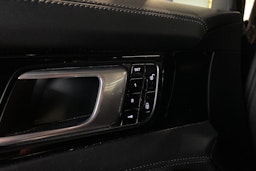 met. Harmaa Porsche Panamera 2018 kuva 32.