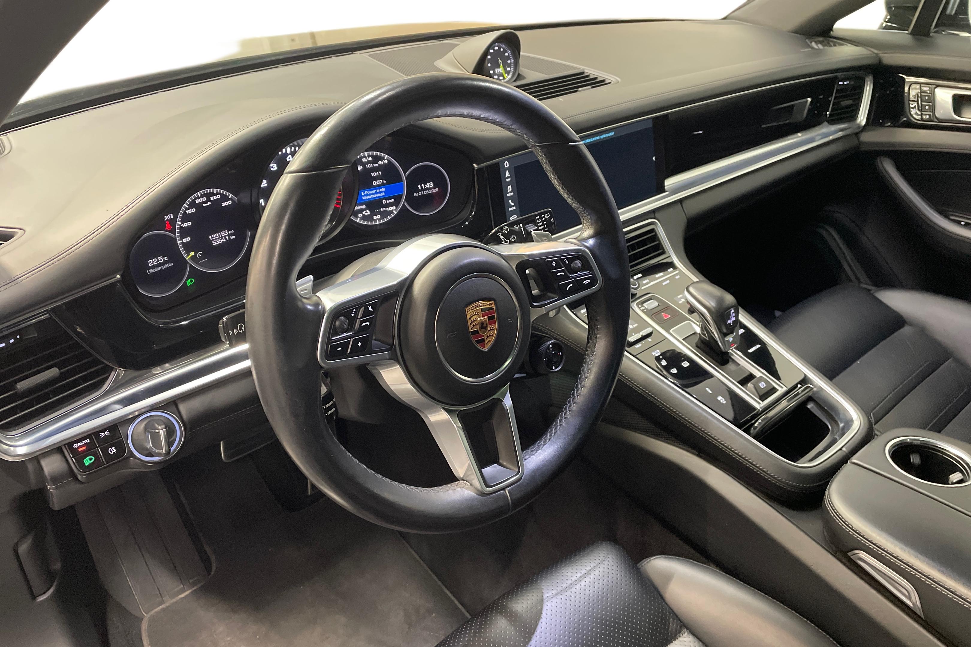 Porsche Panamera 2018, kuva 7/16