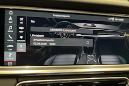 Harmaa Porsche Panamera 2018 kuva 23.