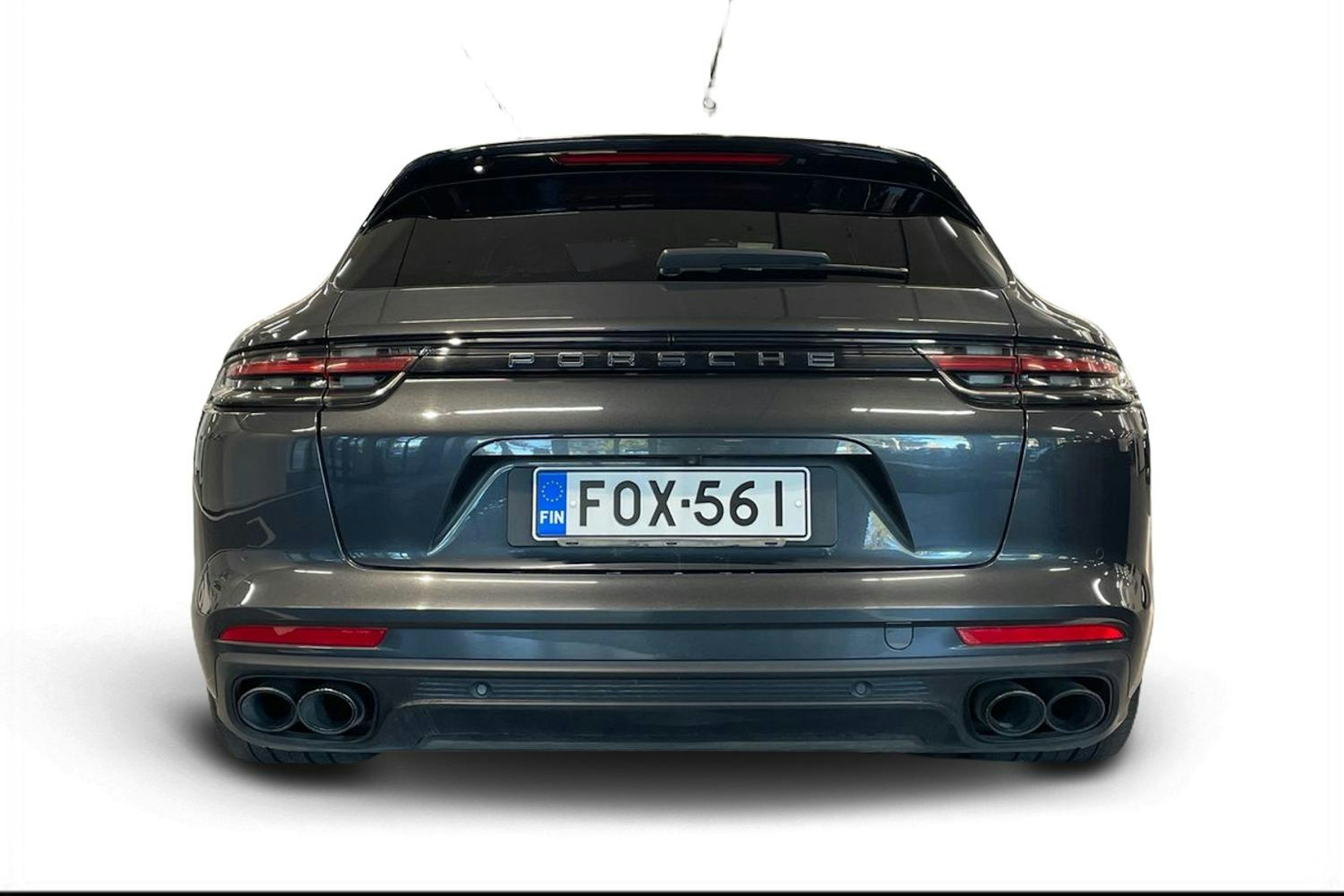 met. harmaa Porsche Panamera 2018 kuva 3.