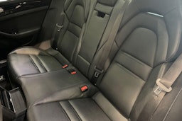 met. harmaa Porsche Panamera 2018 kuva 8.