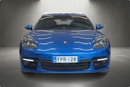 Sininen Porsche Panamera 2018 kuva 5.