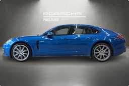 Sininen Porsche Panamera 2018 kuva 6.