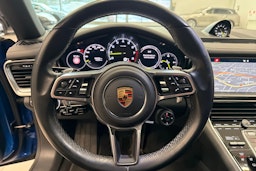 Sininen Porsche Panamera 2018 kuva 15.