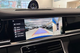 Sininen Porsche Panamera 2018 kuva 20.