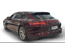 punainen Porsche Panamera 2018 kuva 2.