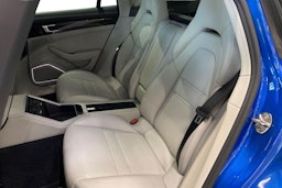 met. sininen Porsche Panamera 2018 kuva 8.