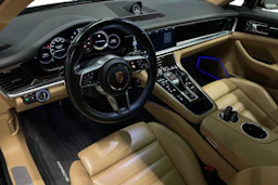 musta Porsche Panamera 2018 kuva 6.