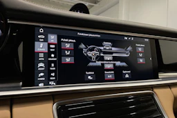 musta Porsche Panamera 2018 kuva 18.