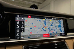 musta Porsche Panamera 2018 kuva 20.