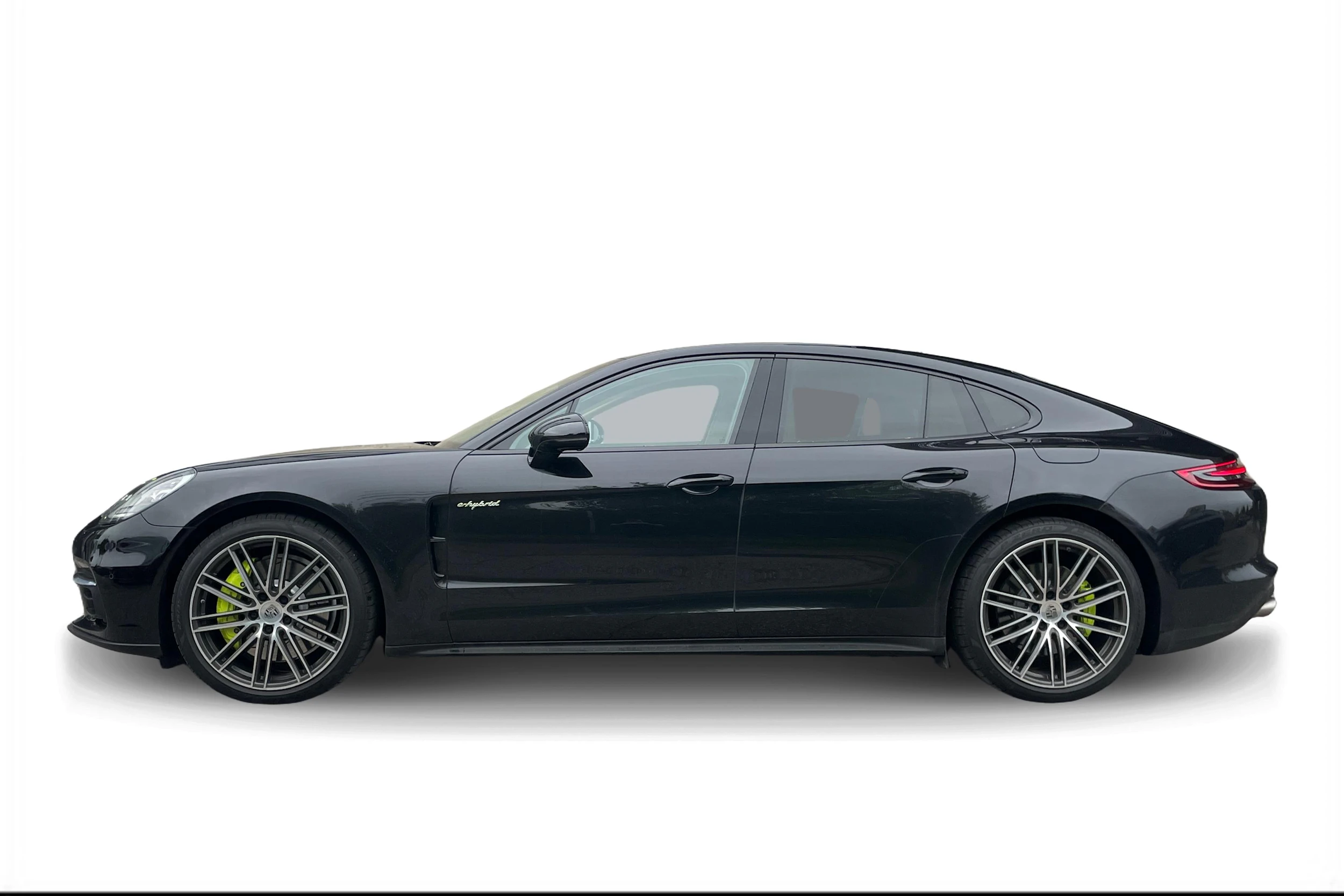 musta Porsche Panamera 2018 kuva 5.