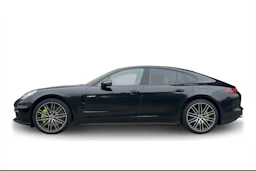 musta Porsche Panamera 2018 kuva 5.