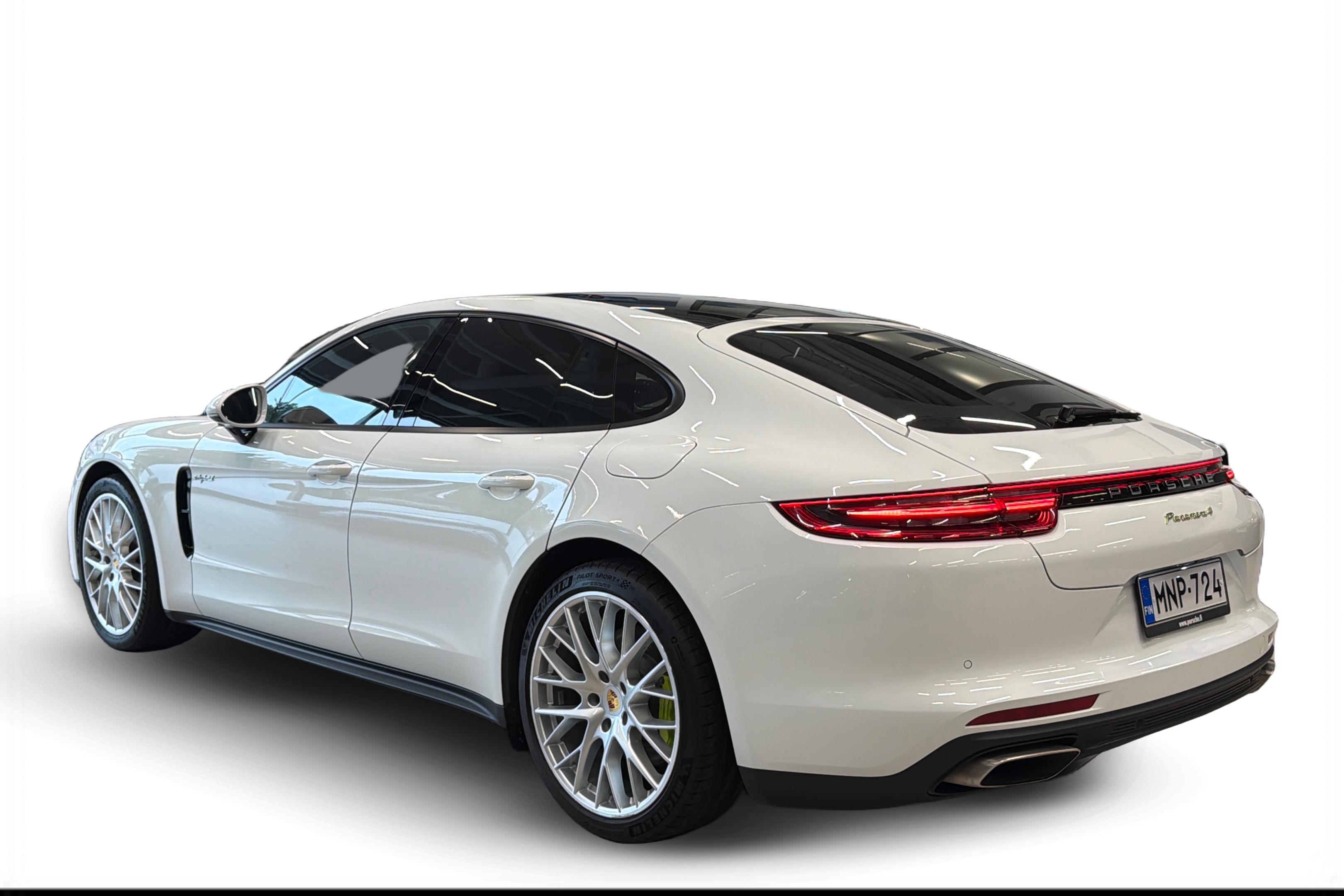 Porsche Panamera 2018, kuva 2/27