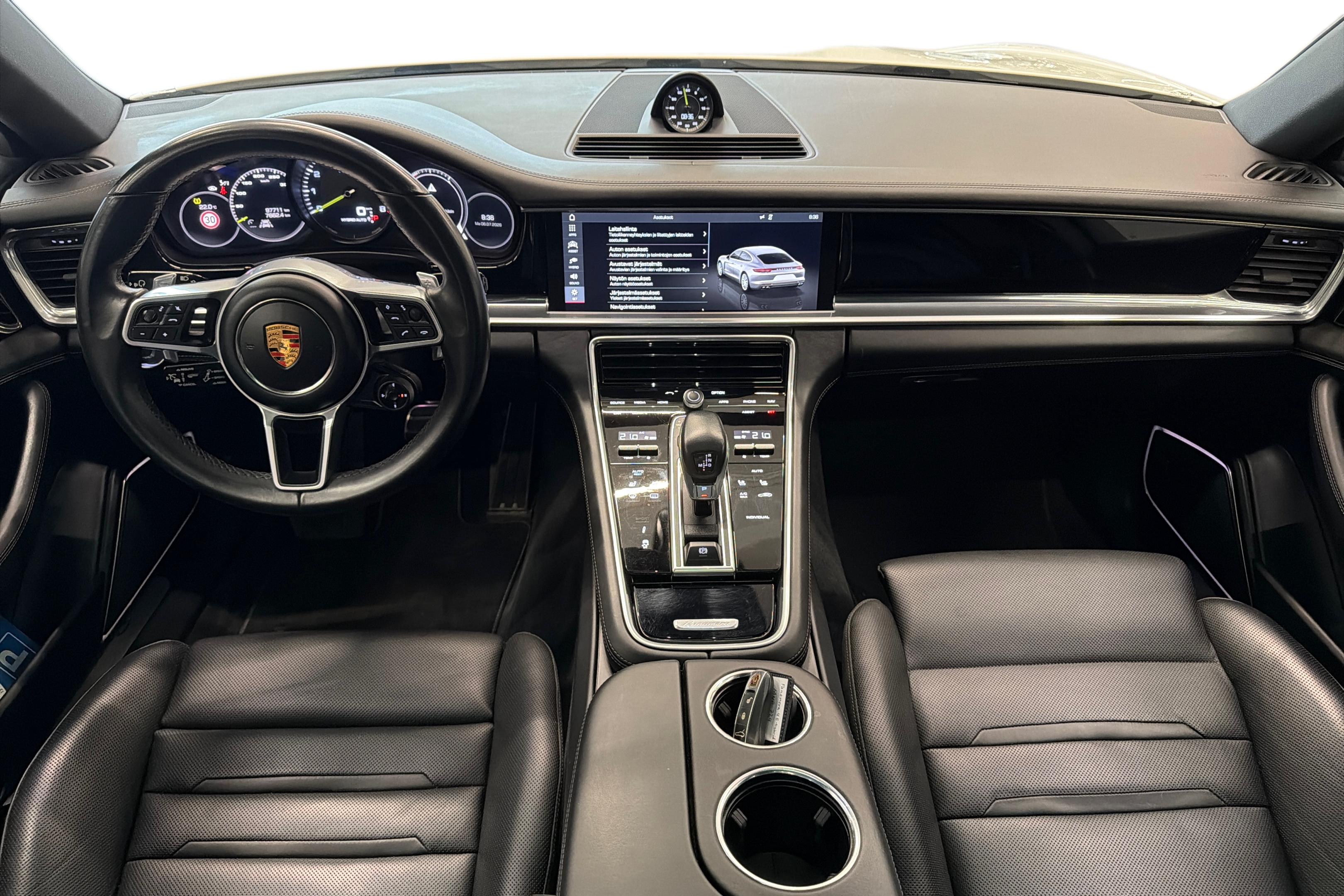 Porsche Panamera 2018, kuva 7/27