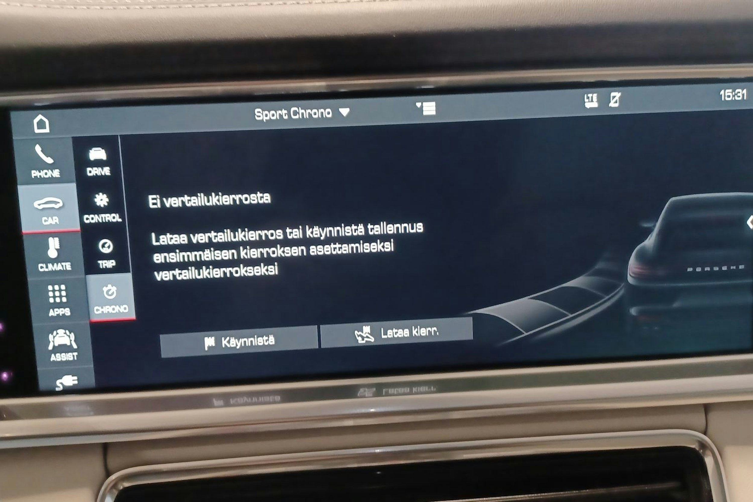 Harmaa Porsche Panamera 2018 kuva 26.