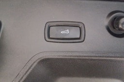 Harmaa Porsche Panamera 2018 kuva 33.