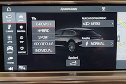 Harmaa Porsche Panamera 2018 kuva 37.