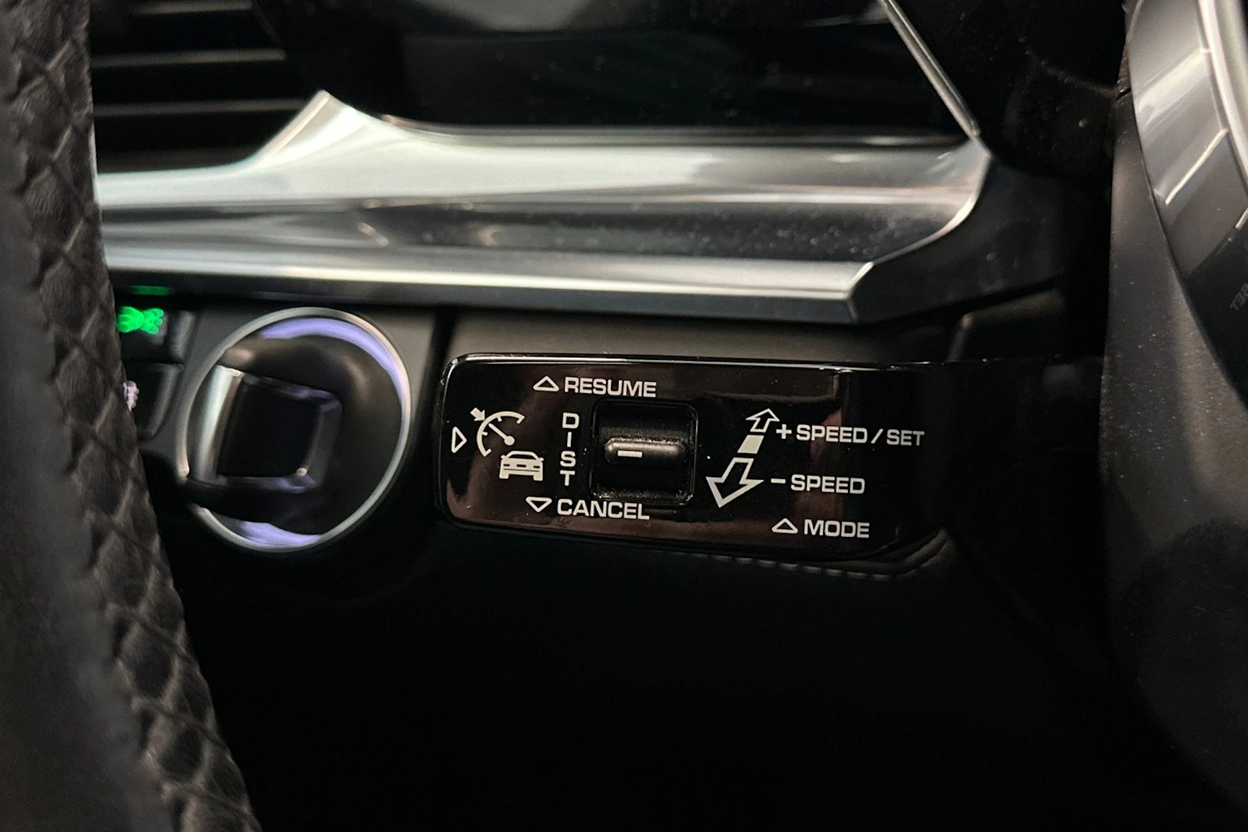 harmaa Porsche Panamera 2018 kuva 21.