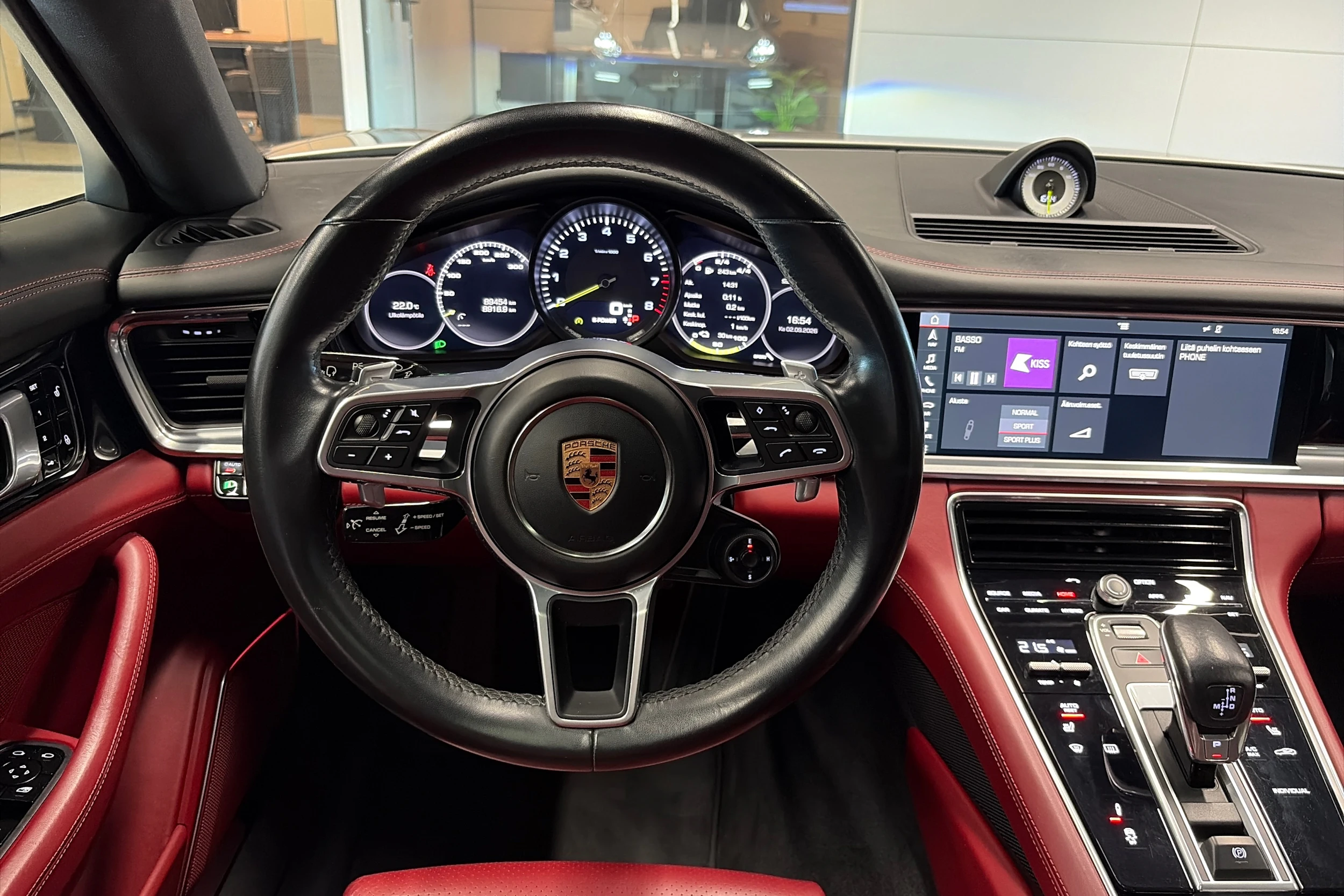 hopea Porsche Panamera 2018 kuva 15.
