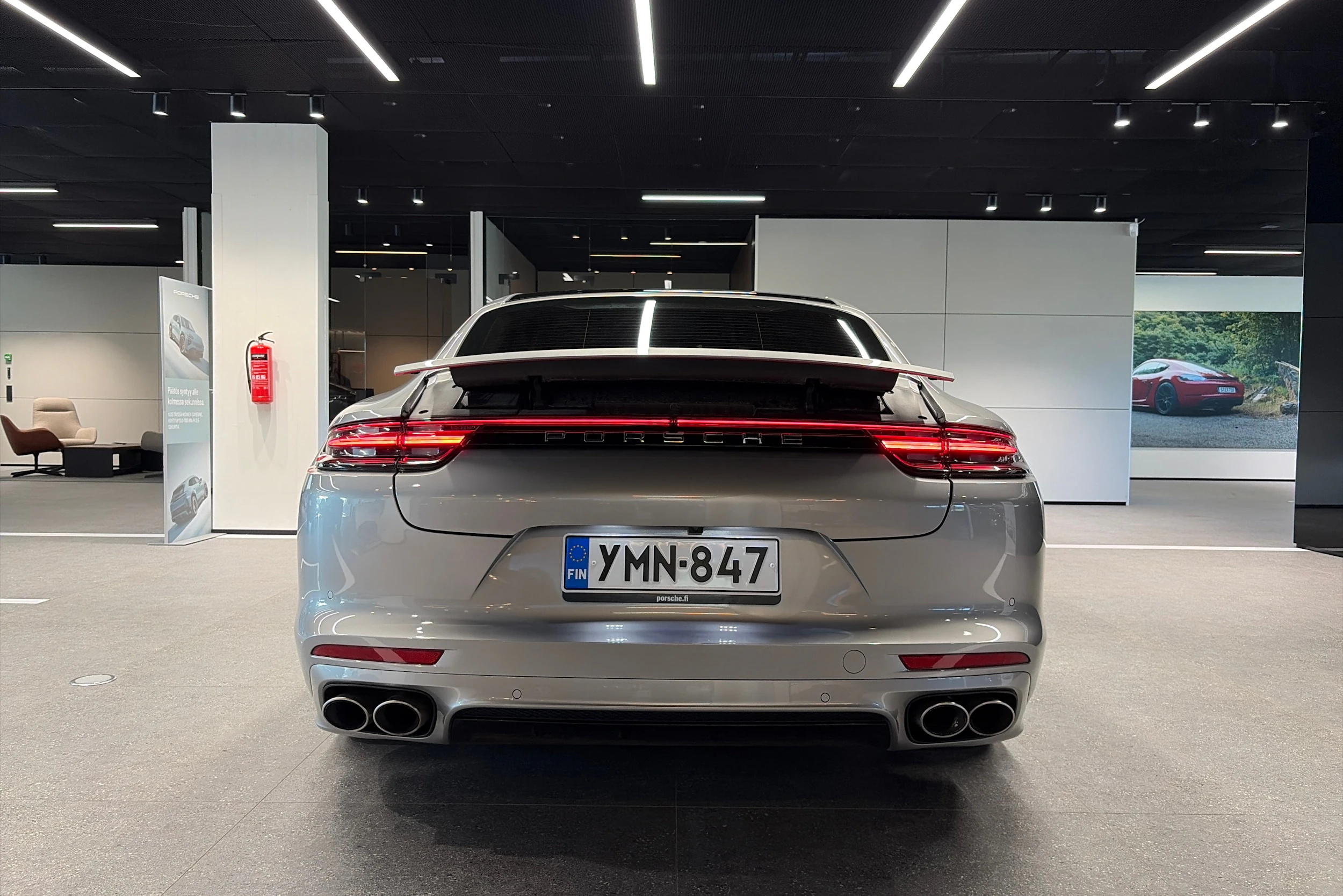 hopea Porsche Panamera 2018 kuva 28.