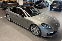 hopea Porsche Panamera 2018 kuva 30.