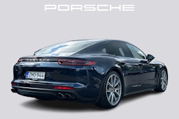 Sininen Porsche Panamera 2018 kuva 2.