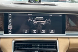 Sininen Porsche Panamera 2018 kuva 16.