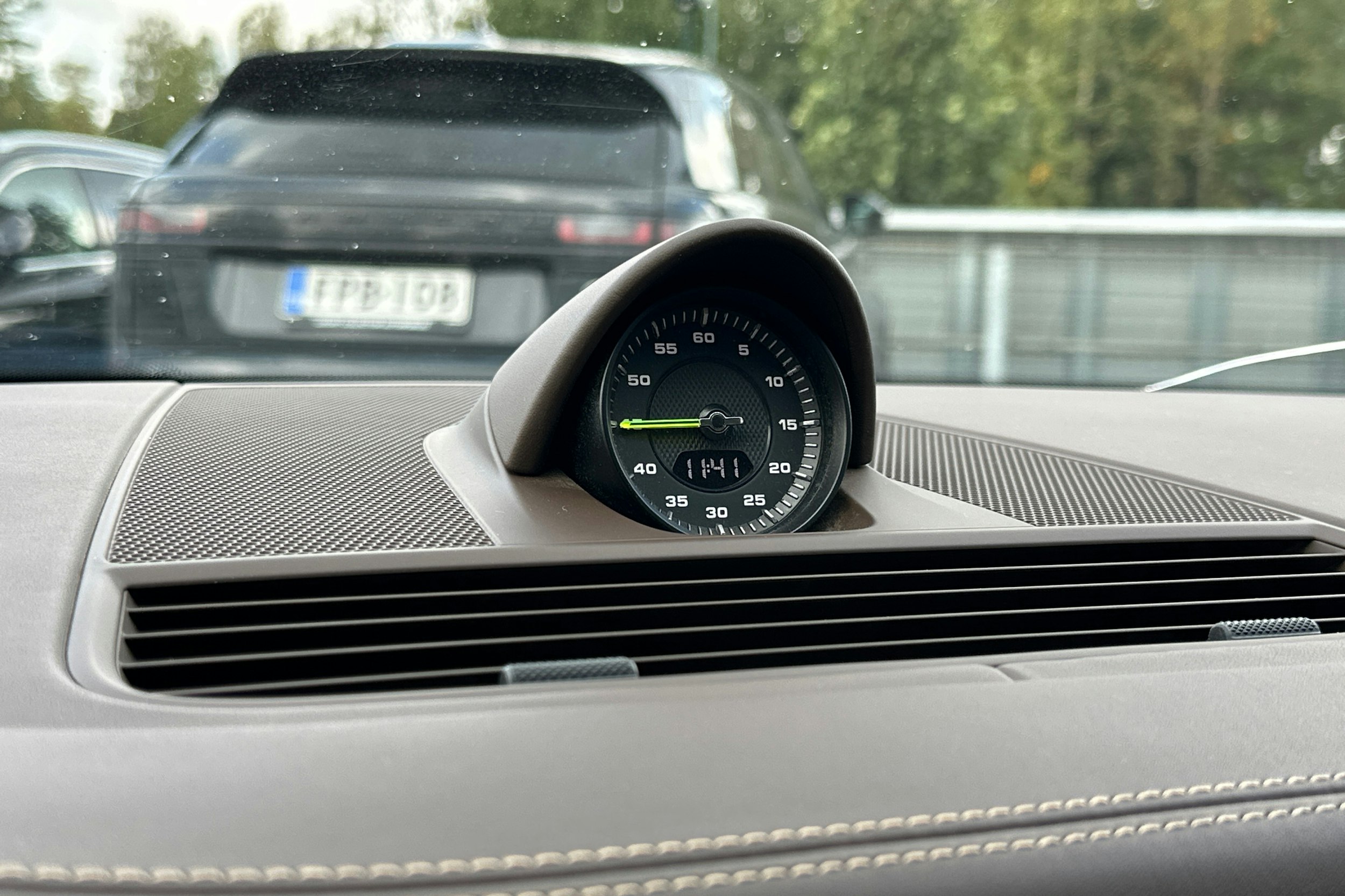 Sininen Porsche Panamera 2018 kuva 18.